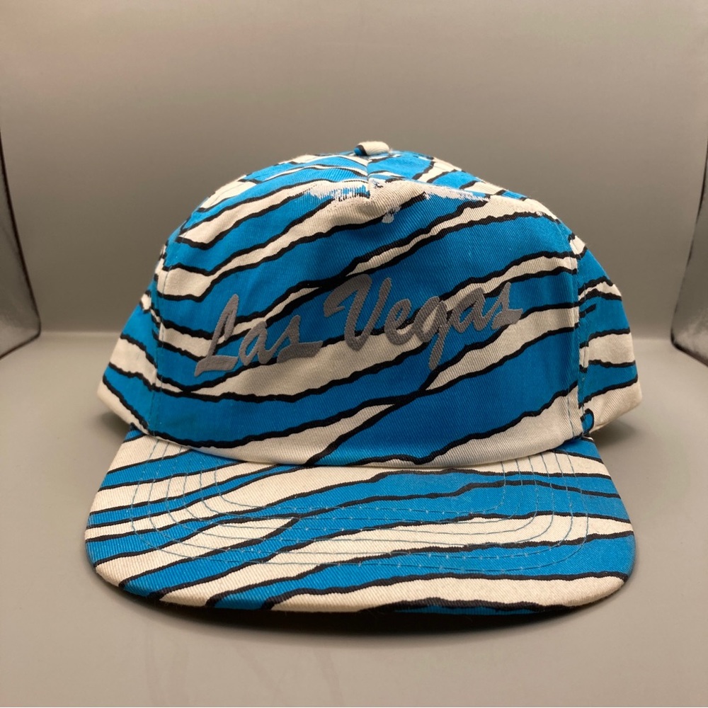 Vintage 80s/90s Blue and White Striped Las Vegas Snapback 6 Panel Hat